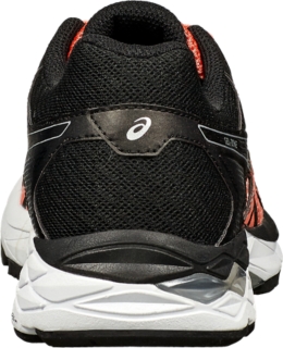 asics gel zone 6 m