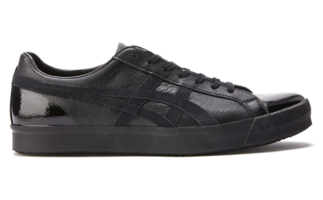 Onitsuka triple black sale