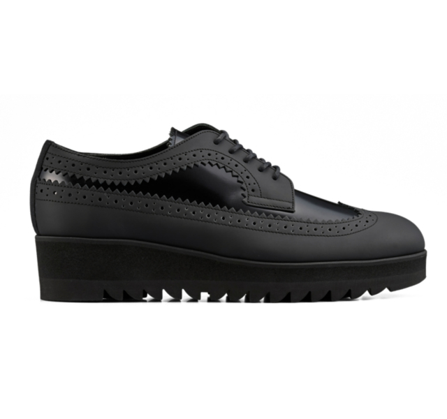 靴 THE ONITSUKA BROGUE BLACK/WHITE BROGUE - Onitsuka Tiger | Onitsuka Tiger ONLINE STORE