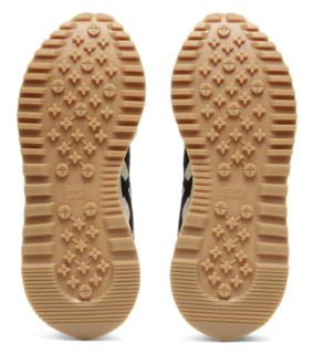 MOAGE CO | Onitsuka Tiger Official Website