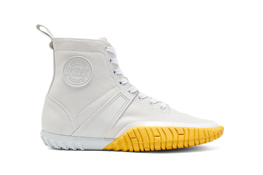 DUCK TIGER TRAINER / DUCK TIGER SLIP-ON - Onitsuka Tiger | Onitsuka Tiger ONLINE STORE DUCK TIGER TRAINER / DUCK TIGER SLIP-ON - Onitsuka Tiger | Onitsuka Tiger ONLINE STORE