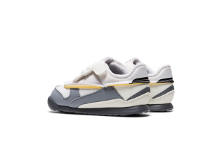 Zoom Image White ADMIX RUNNER KIDS Back Left View