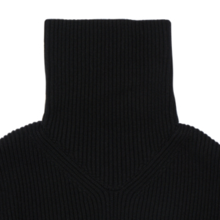 WOMEN'S KNIT TOP 4