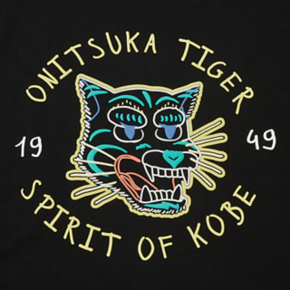 トップス Onitsuka Tiger LONG SLEEVE GRAPHIC TEE ASK availability first)Onitsuka Tiger LONG SLEEVED GRAPHIC