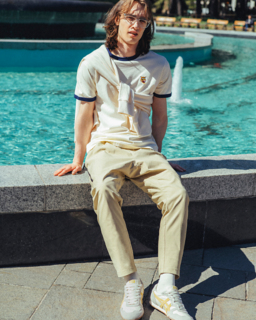 大人気★onitsuka tiger GRAPHIC TEE★定番 半袖 Tシャツ UNISEX Onitsuka Tiger tシャツ GRAPHIC TEE / グラフィックティー