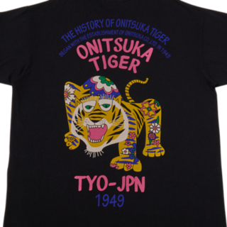 らいかページ OVERSIZED GRAPHIC TEE - Onitsuka Tiger | Onitsuka Tiger