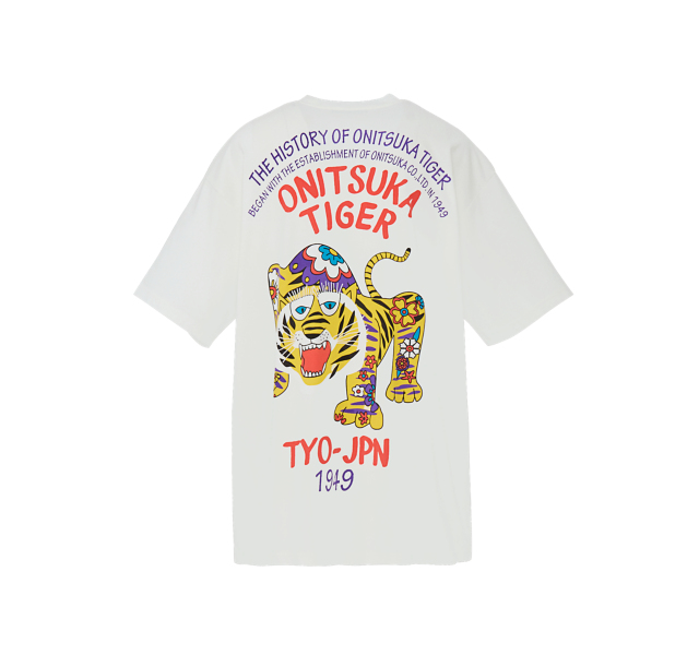 OVERSIZED GRAPHIC TEE