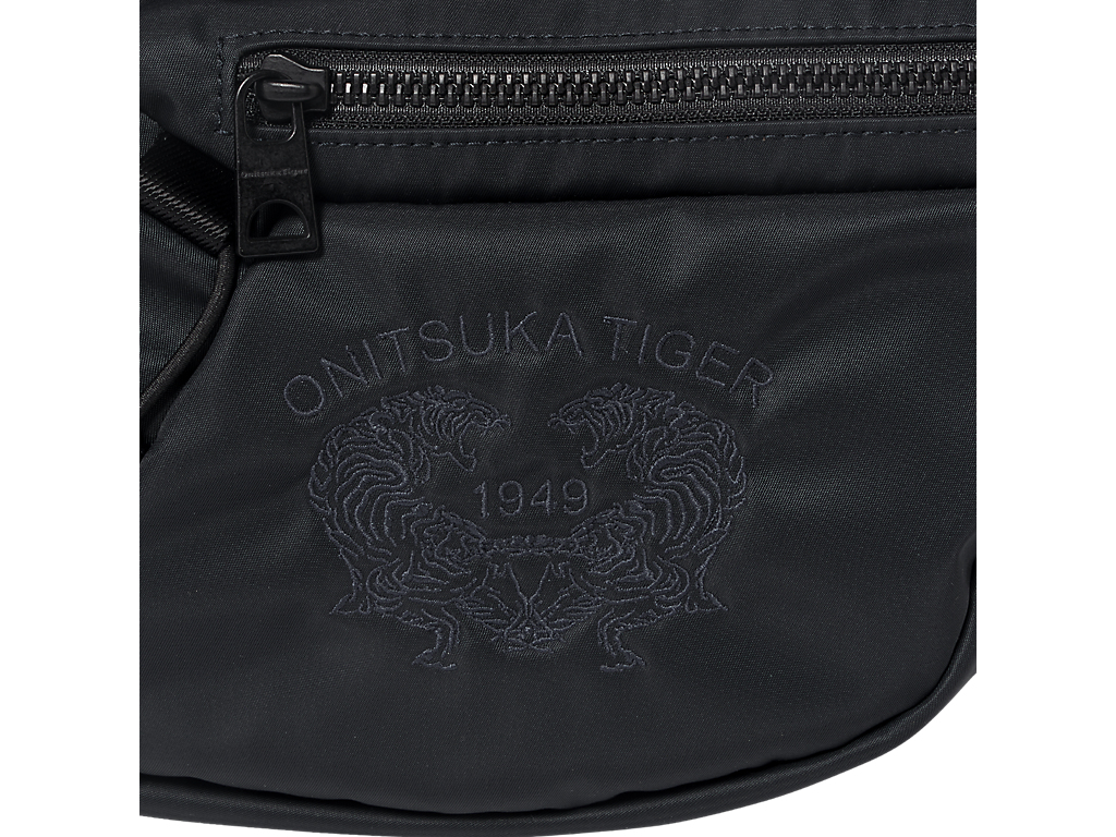 SMALL MESSENGER BAG - Onitsuka Tiger | Onitsuka Tiger ONLINE SMALL MESSENGER BAG - Onitsuka Tiger | Onitsuka Tiger ONLINE