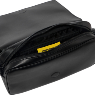 SHOULDER BAG M - Onitsuka Tiger | Onitsuka Tiger ONLINE STORE