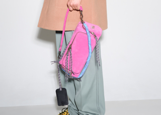 SHOULDER BAG | Onitsuka Tiger Official Website