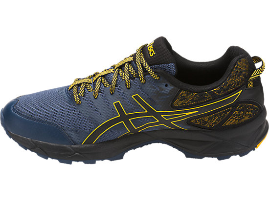 asics insignia asics insignia